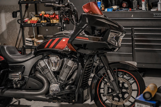 Red/Carbon-Podium Finish for Challenger/Pursuit