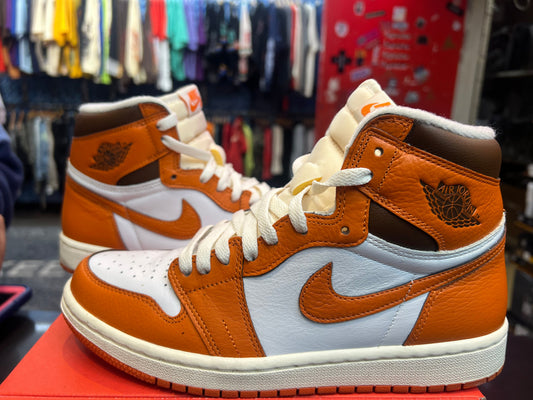 PRE OWNED Jordan 1 Retro High OG Starfish (Women's) NO BOX