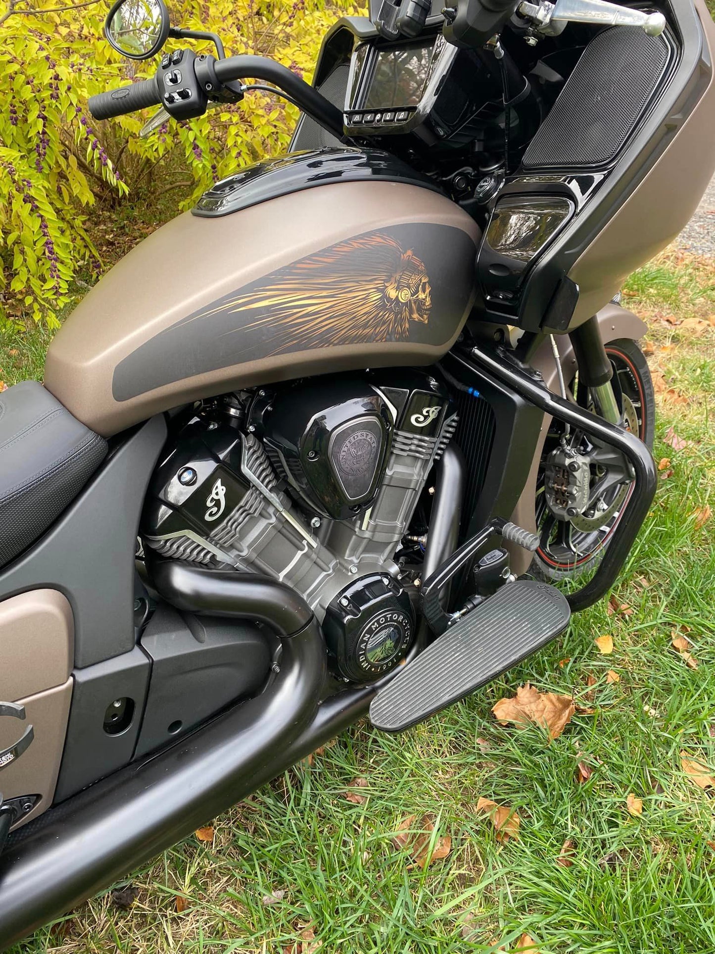 SWB-729-Indian Challenger/Pursuit- Bronze