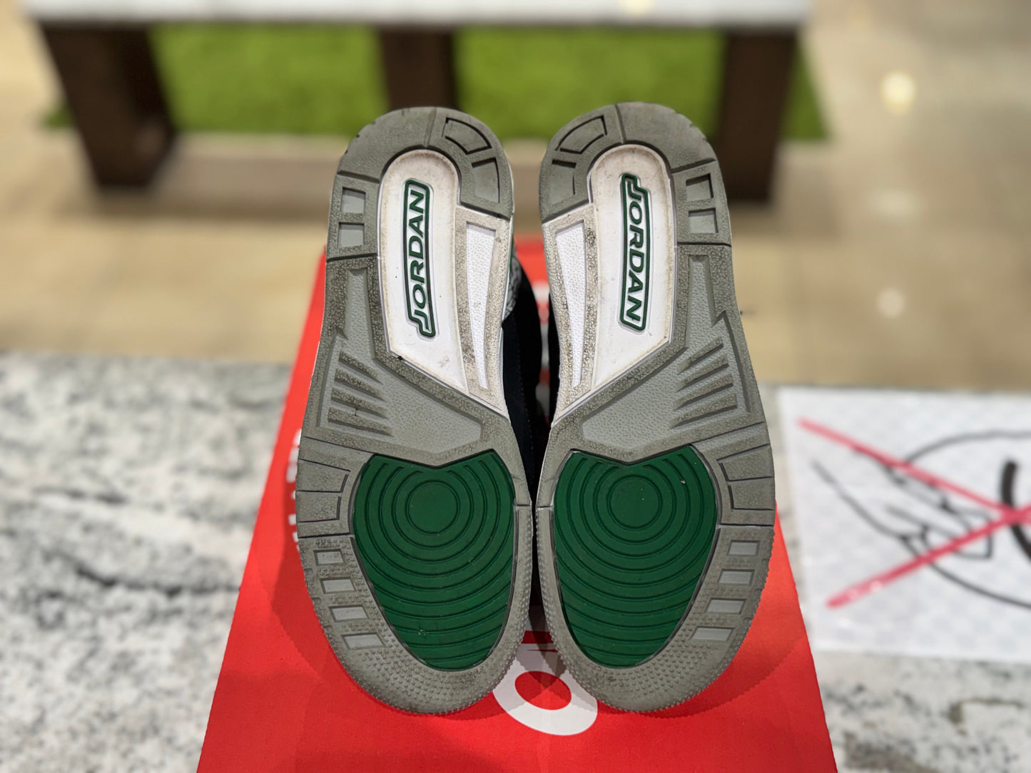PRE OWNED Jordan 3 Retro Pine Green (GS) NO BOX