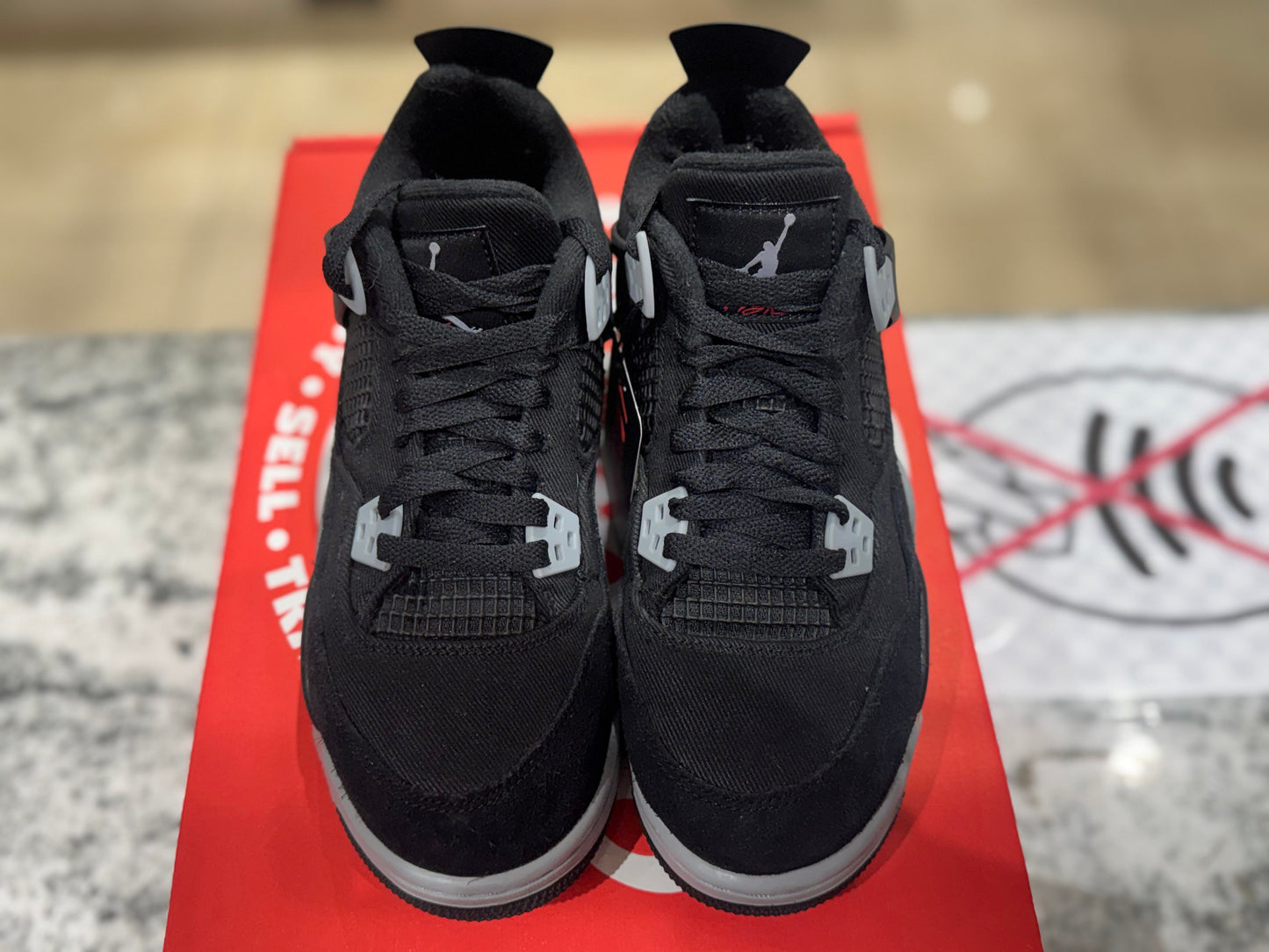 PRE OWNED Jordan 4 Retro Black Canvas (GS) NO BOX