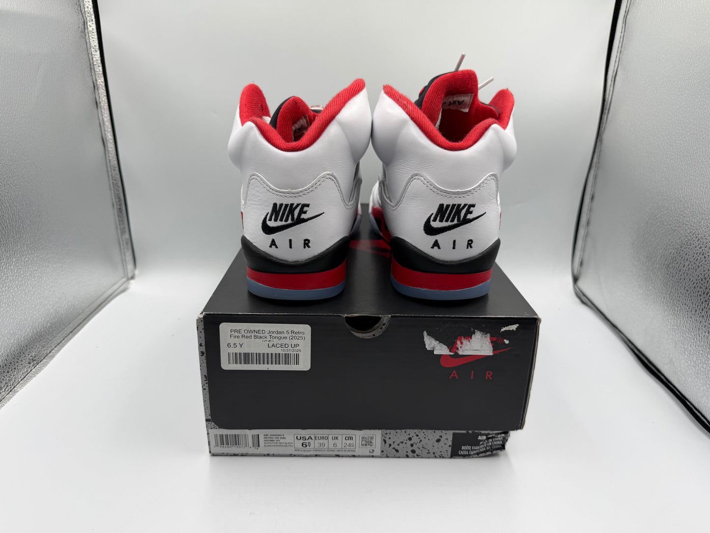 PRE OWNED Jordan 5 Retro Fire Red Black Tongue (2025) (GS)