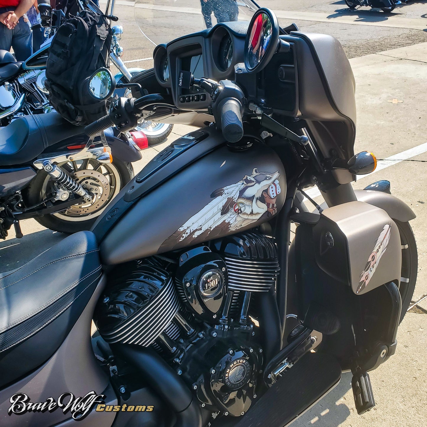 CLEARANCE-The Brown Wolf-Universal Tank Decals