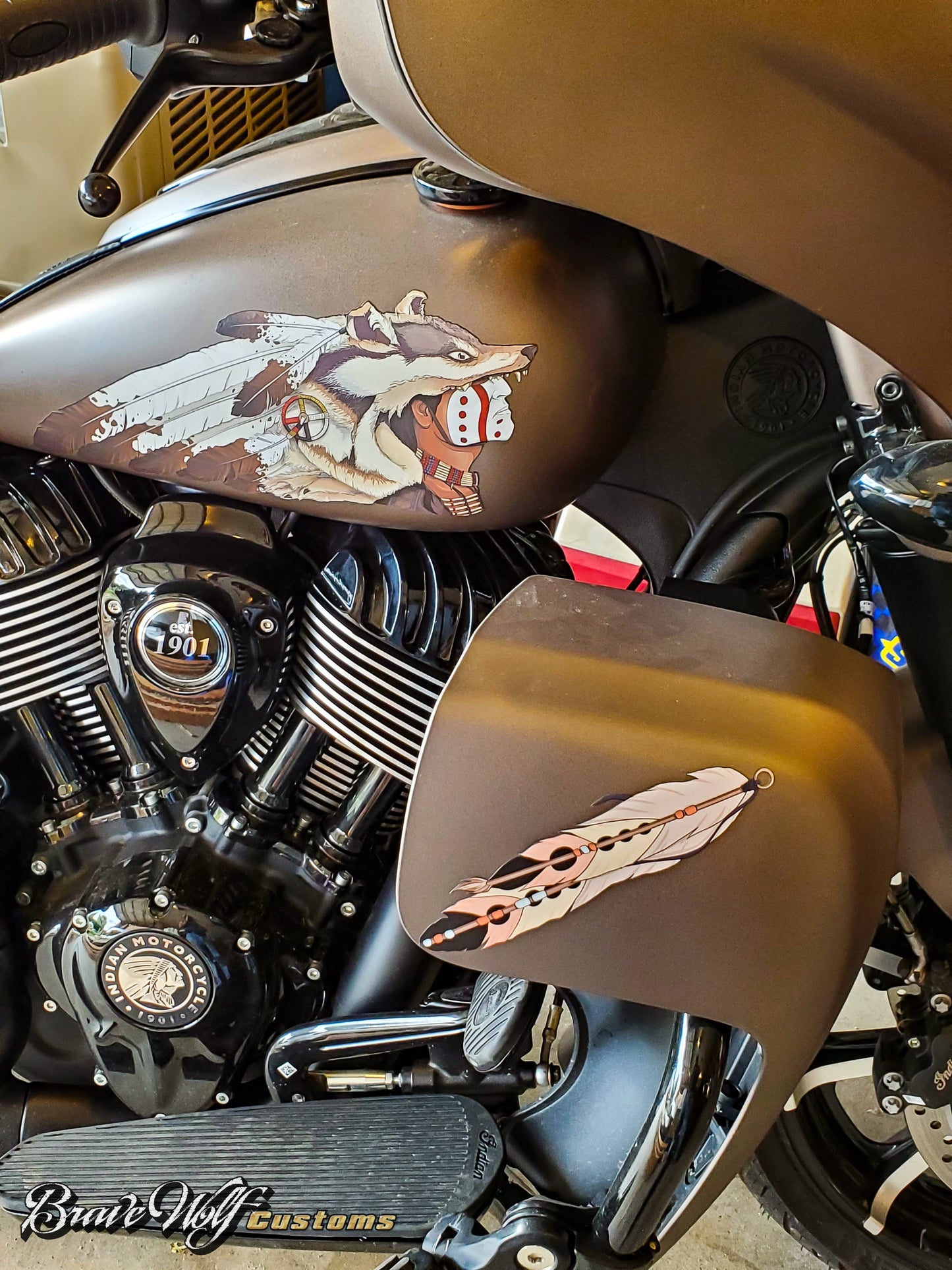 CLEARANCE-The Brown Wolf-Universal Tank Decals