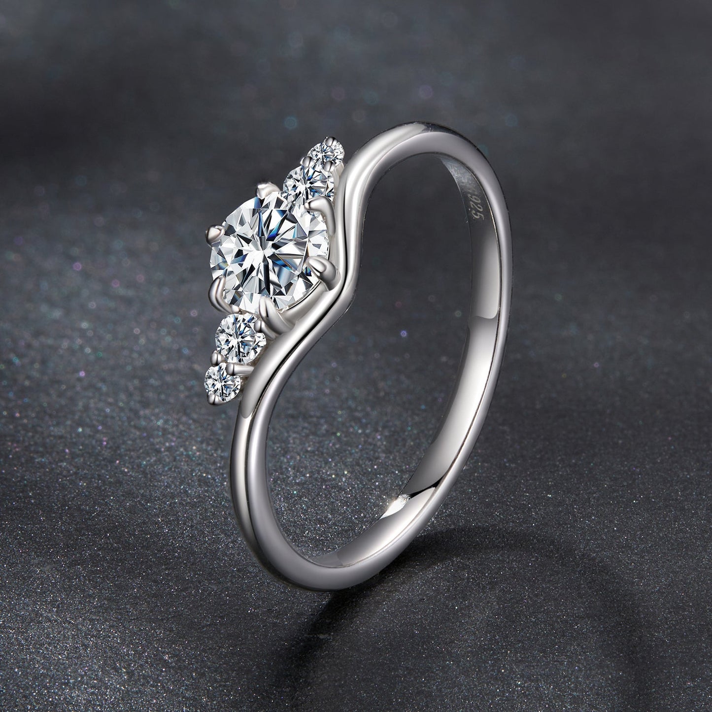 925 Sterling Silver Moissanite 0.15ct Ring Size 7 for Women