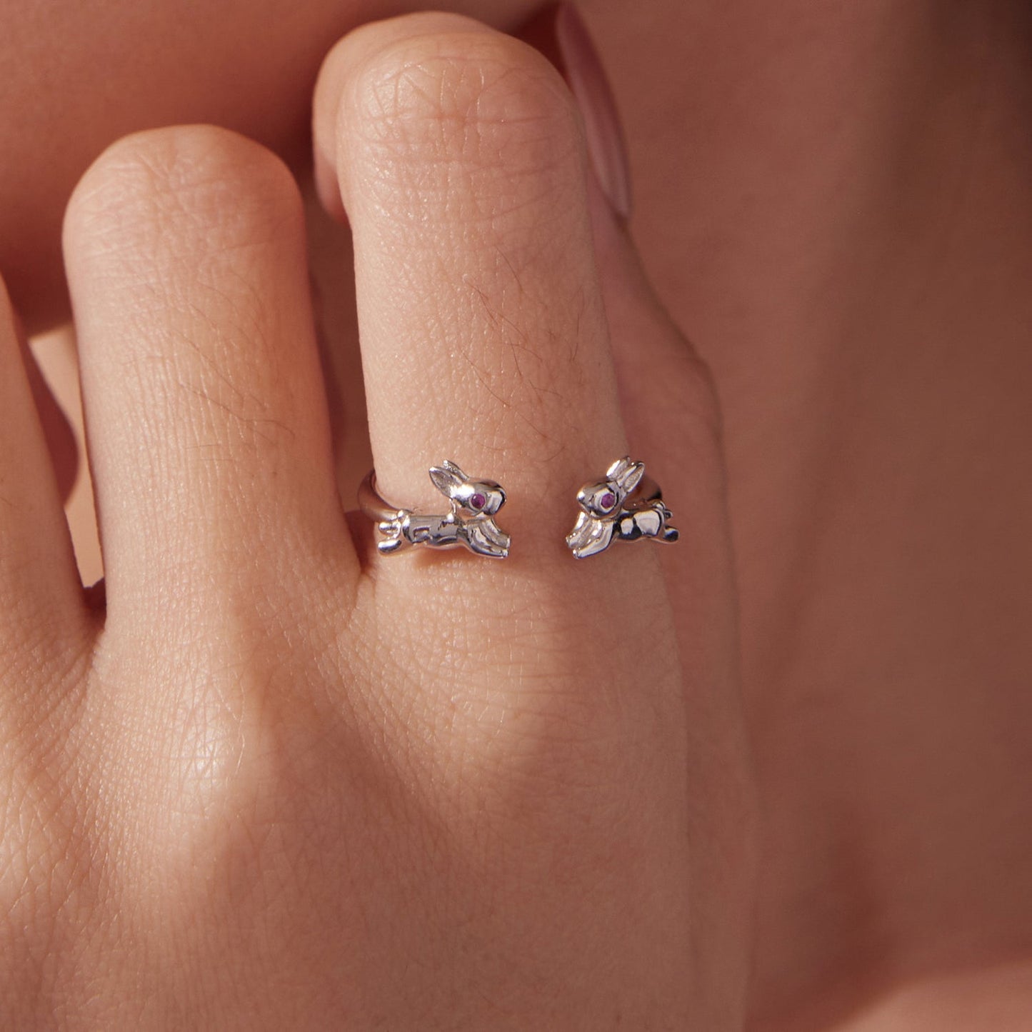 925 Sterling Silver Rabbit Ring with Pavé Setting CZ in White Gold for Women