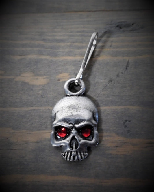 BZP-36 Skull Diamond Zipper Pull