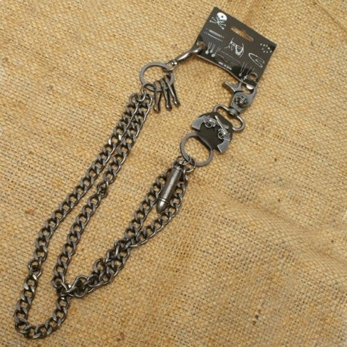 Wallet Chain with a skull / guns / bullet