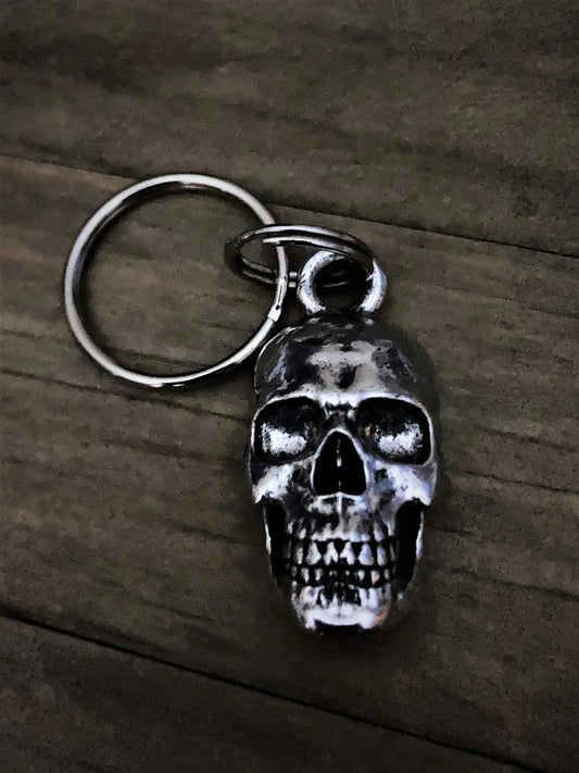 BBK-07 Skull Keychain